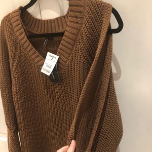 Brown/olive sweater